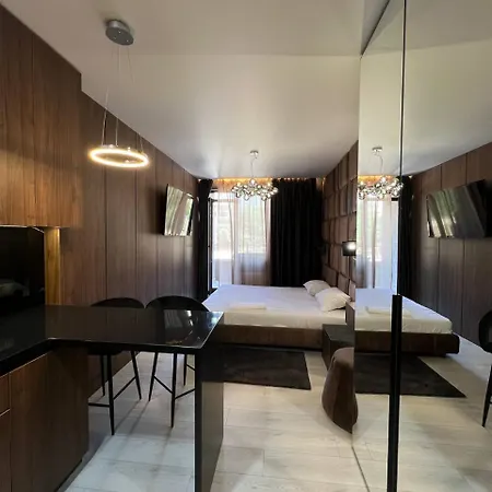 Ellada Luxury 10 Odessa